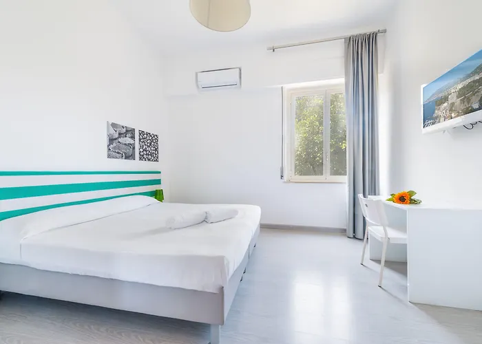 Spicy Hotell 3*
