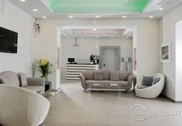 Spicy Otel